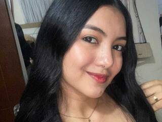 色情视频聊天 Emi-latingirl