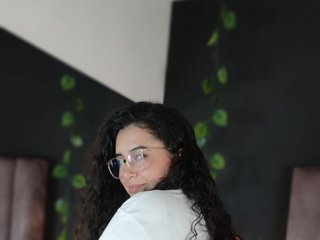 色情视频聊天 Emiilyy-gomez