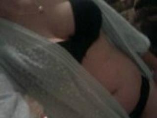 色情视频聊天 emillliana