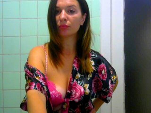 广播屏幕截图 emillly