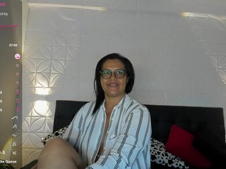 色情视频聊天 Emilly