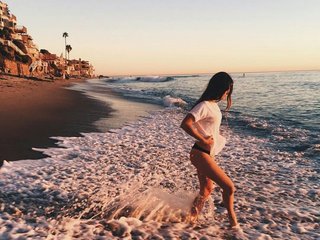 色情视频聊天 Emily-64