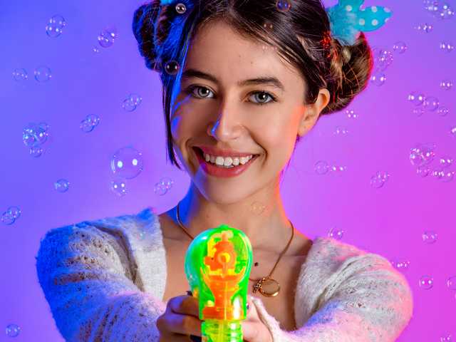 个人资料的照片 emily-loovee
