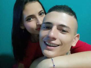 色情视频聊天 Emily-manzon