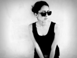 色情视频聊天 emilyfrozen