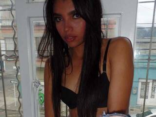 色情视频聊天 emilyharber