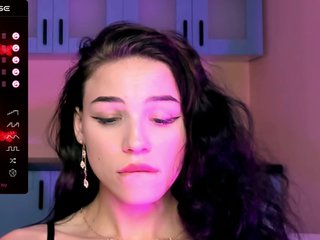 色情视频聊天 EmilyLuxxxury