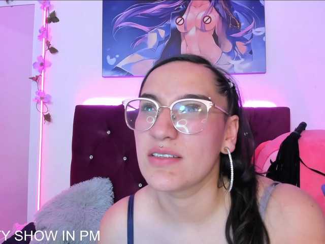 广播屏幕截图 Emma-Allison