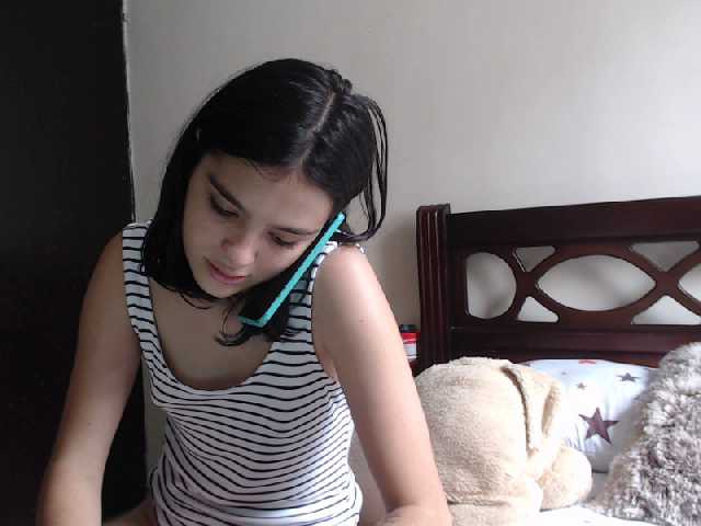 广播屏幕截图 EmmaBrand