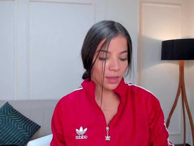 广播屏幕截图 EmmaRussellx