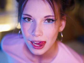 色情视频聊天 EmmyEdwards