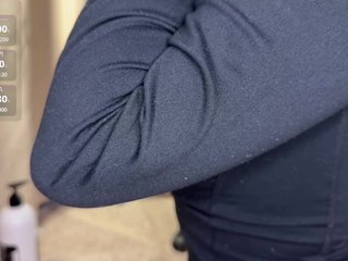 色情视频聊天 EmmySuiyugh
