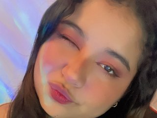 色情视频聊天 EmyRose