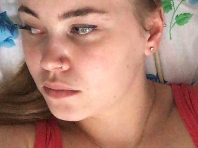 广播屏幕截图 EvaCarly