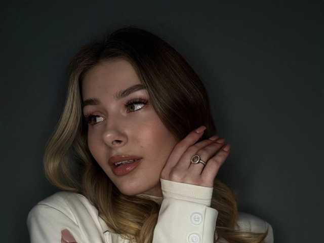个人资料的照片 EvaEllis