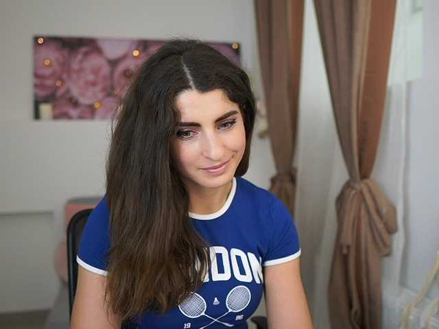 广播屏幕截图 EVALOVIA