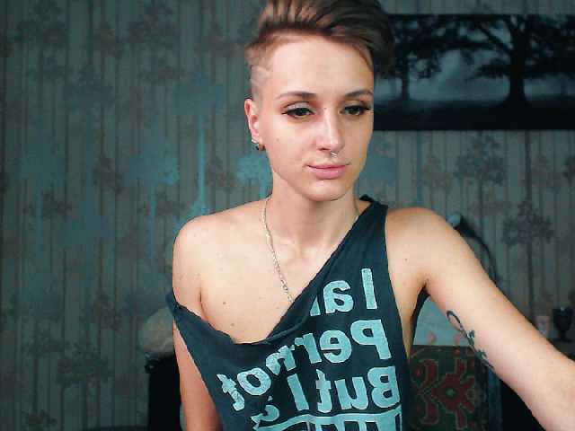 广播屏幕截图 EvaSharm