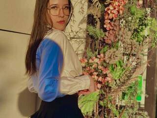 色情视频聊天 NickyColienc