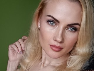 色情视频聊天 AngelikaStark