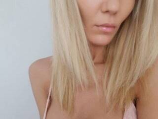 色情视频聊天 fallingangel