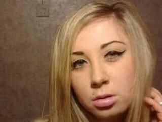 色情视频聊天 fanialla