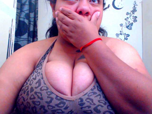 相片 fattitsxxx #taboo#nolimits #anal #deepthroat #spit #feet #pussy #bigboobs #anal #squirt #latina #fetish #natural #slut #lush