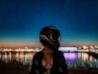 色情视频聊天 FeniX-