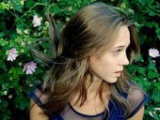 色情视频聊天 fllowerlux