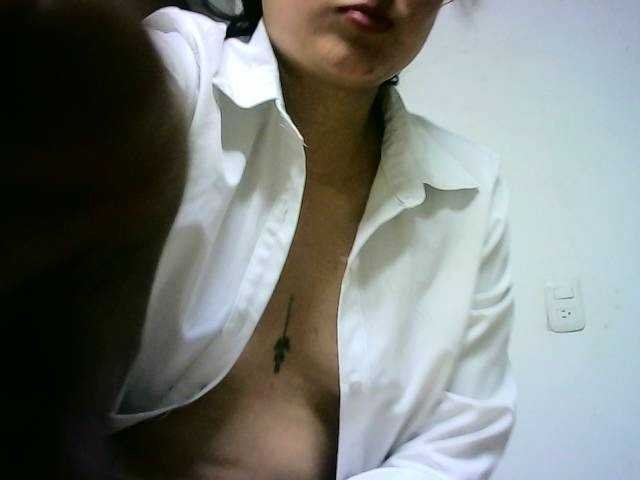 广播屏幕截图 Flora-med