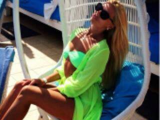 色情视频聊天 florakriss