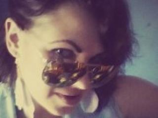 色情视频聊天 flore4love