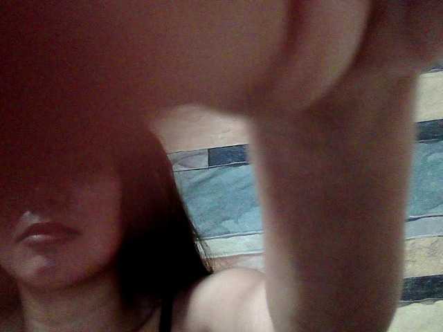 广播屏幕截图 HornyNica