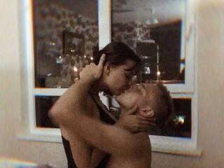 色情视频聊天 Fottyfive