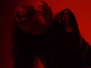 色情视频聊天 Elliebell