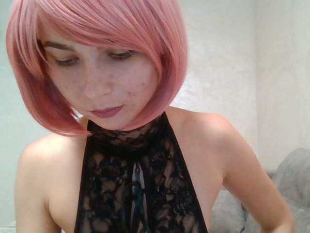 相片 Foxy69 Hi ) I am Nika) Show feet-5 tk; tits-10tk; wet pussy-15tk; doggy- 10tk; full naked-50 tk or privat; use toy-in privat or 100tk; show with dildo -150 tk)