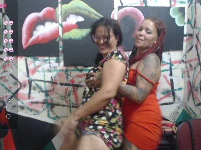 相片 fresashot99 #lesbiana#latina#control lovense 500tokn por 10minutos,,,250 token squirt inside the mouth #5 slaps for 15 token .20 token lick ass..#the other quicga has enough 250 token