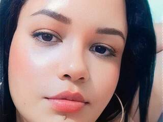 色情视频聊天 Thepoolgirl