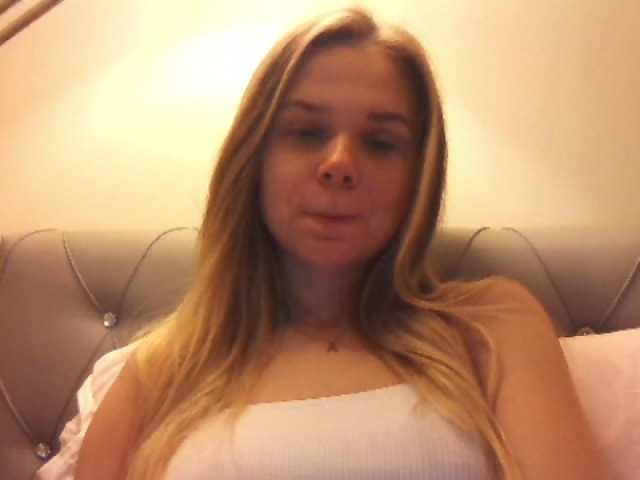 广播屏幕截图 Ginaxbb