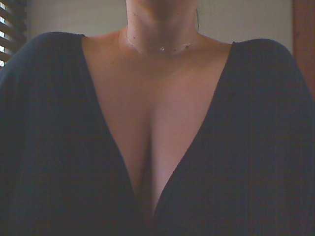 广播屏幕截图 GIOVANNA-SEX