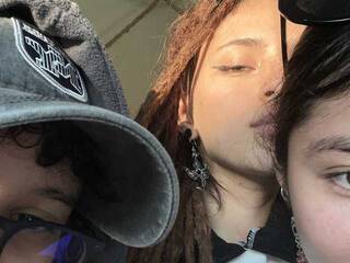 色情视频聊天 Girls-addicted-cum