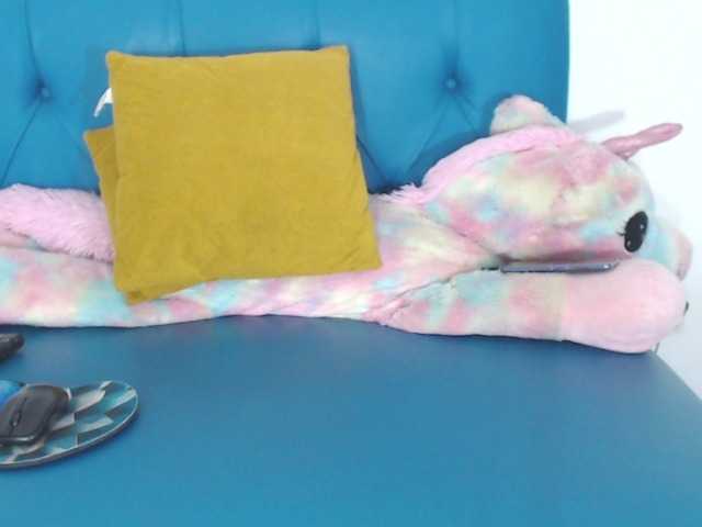 广播屏幕截图 gitana-boobs