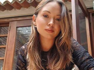 色情视频聊天 Gitana1