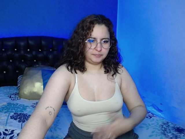 相片 goddesstepha1 Hi , enter if u wanna talk! Goal: GOAL: Sexy Dance #teen #lovense #boobs #cute #new -I dont do free shows xoxox