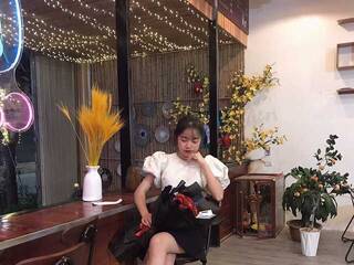 色情视频聊天 HanaThomas