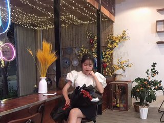 色情视频聊天 HanaThomas
