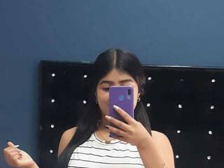 色情视频聊天 HannaEvanss