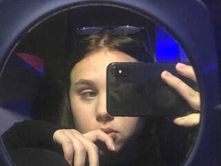 色情视频聊天 Helen-Drums