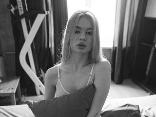 色情视频聊天 HelenaElfe