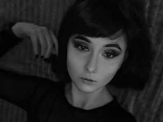 色情视频聊天 Helenaobscura