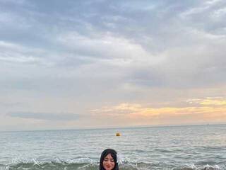 色情视频聊天 Hellenpierce